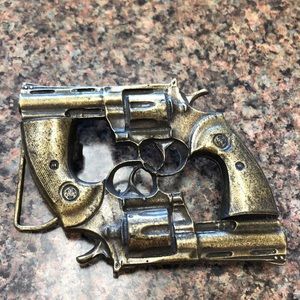 Vintage gun belt buckle